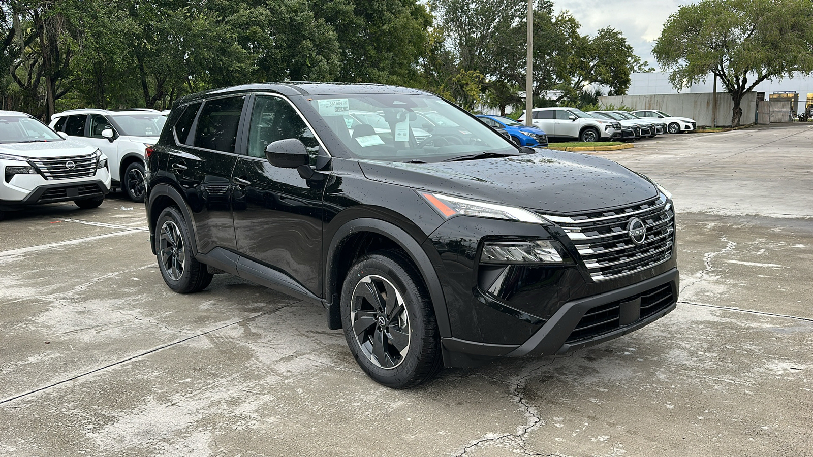 2024 Nissan Rogue SV 1