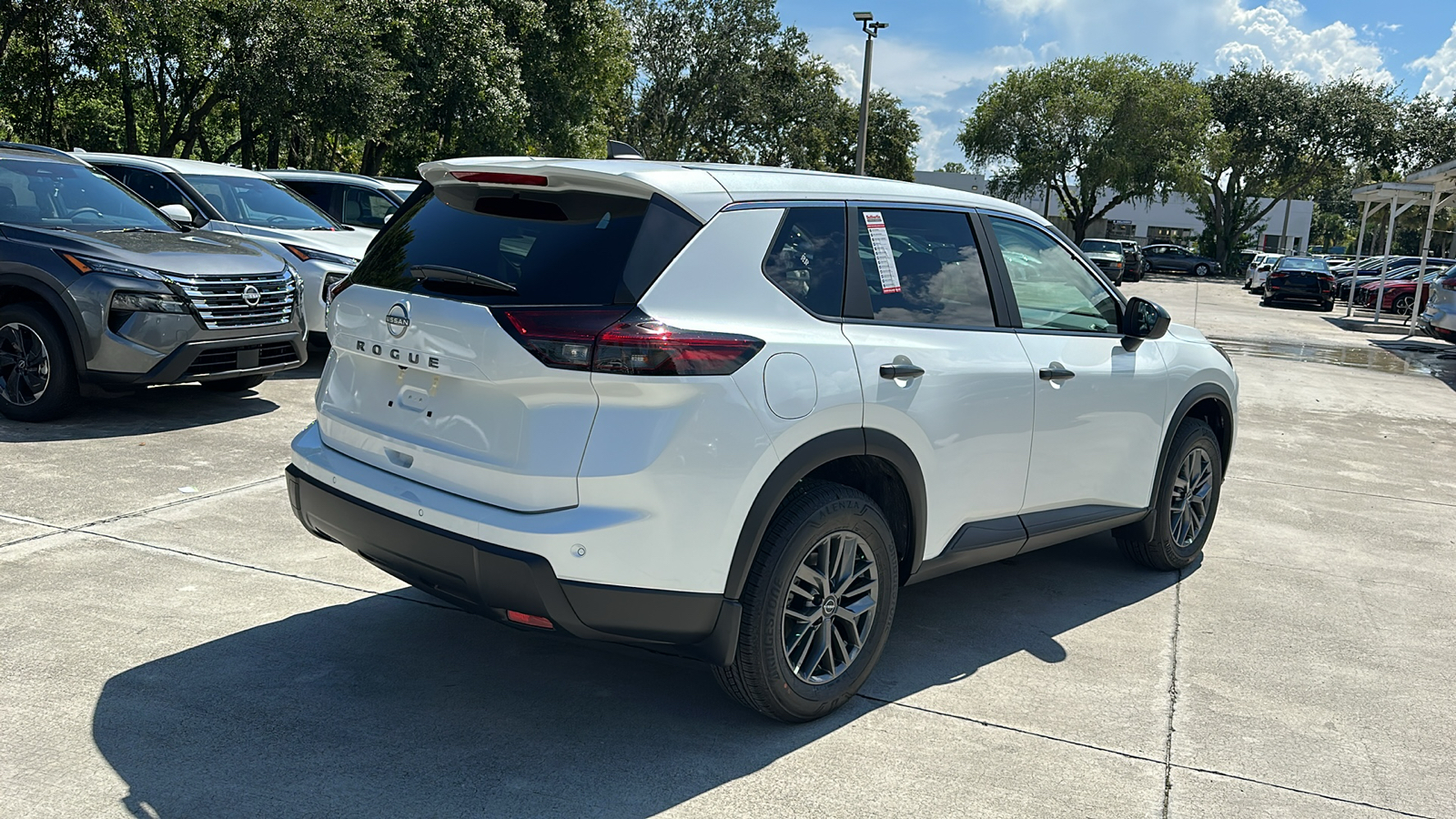 2025 Nissan Rogue S 7