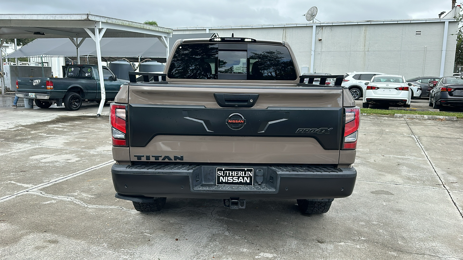 2022 Nissan Titan PRO-4X 7