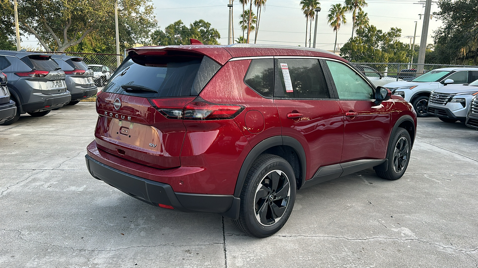 2024 Nissan Rogue SV 7