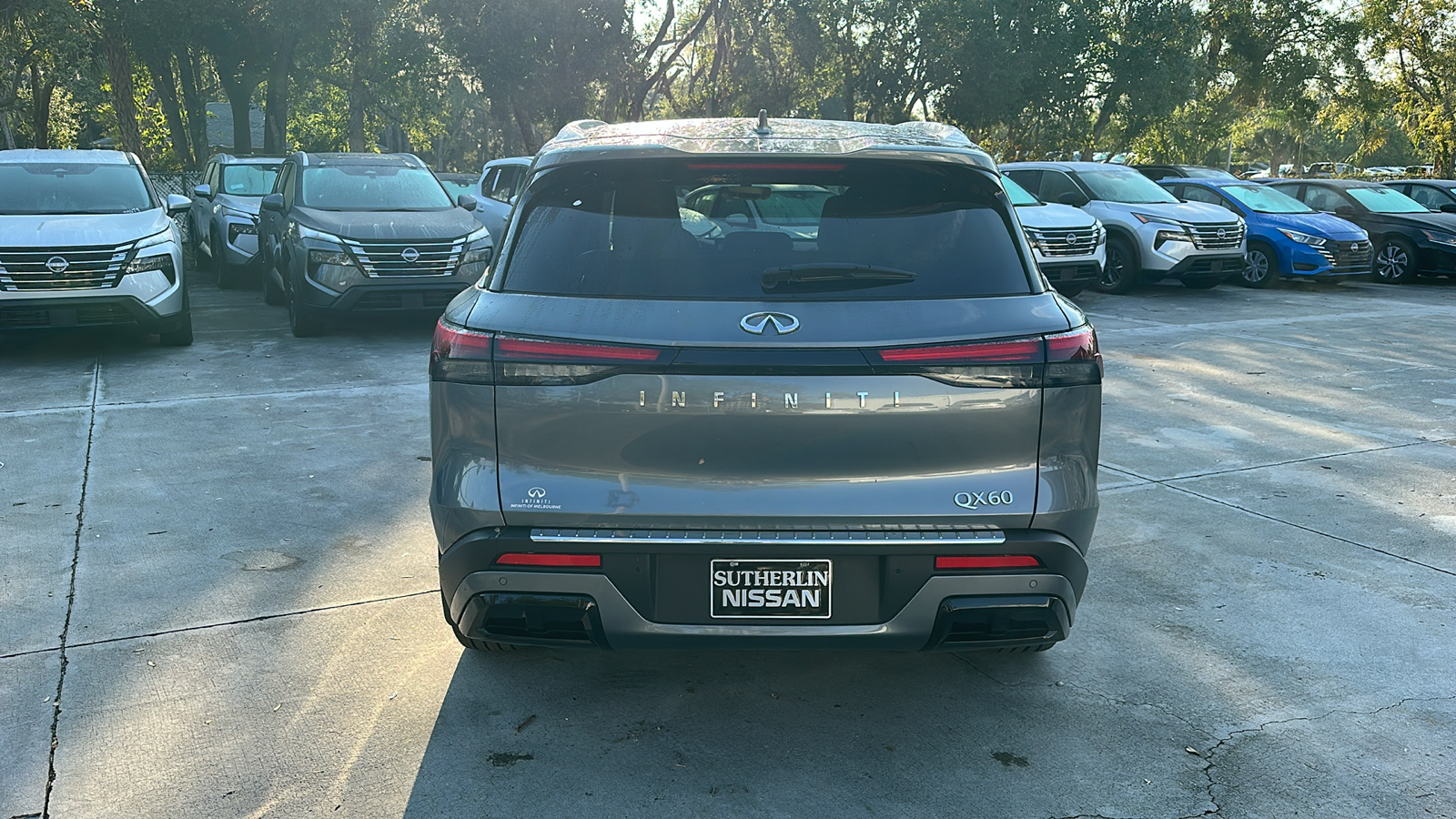 2023 INFINITI QX60 LUXE 7