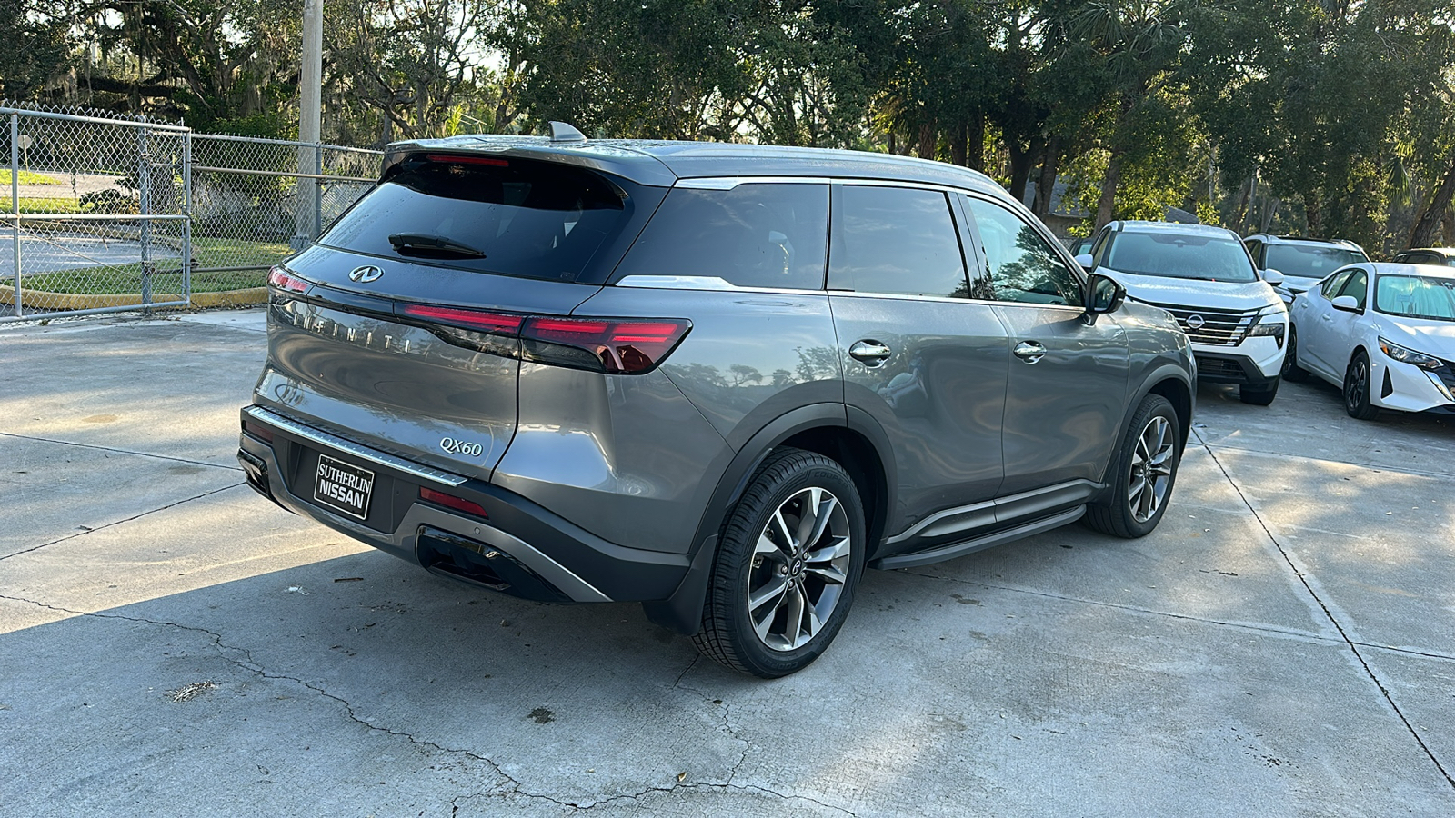 2023 INFINITI QX60 LUXE 8