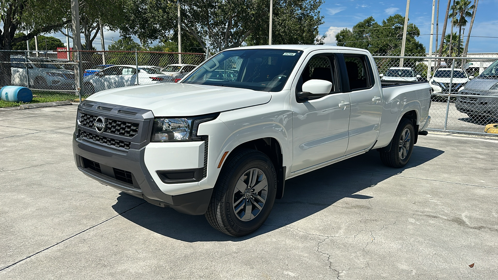 2025 Nissan Frontier SV 3