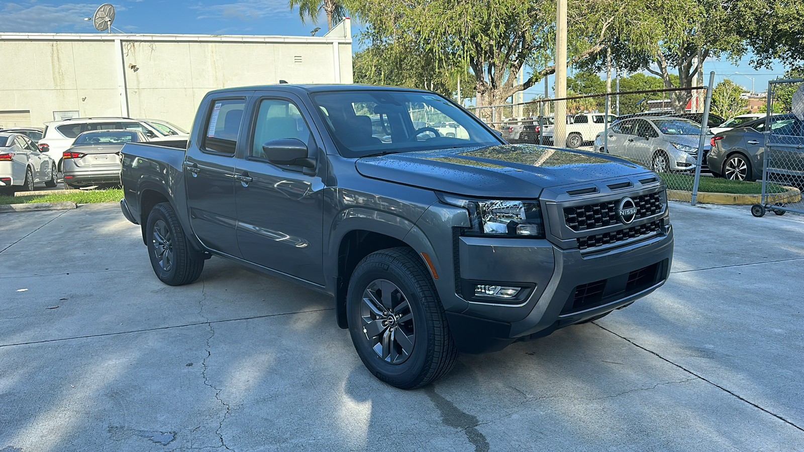 2025 Nissan Frontier SV 1