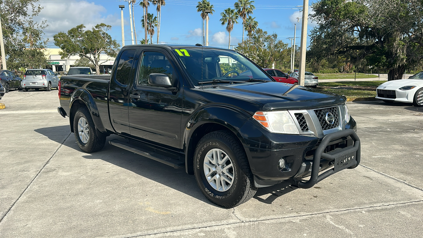 2017 Nissan Frontier SV V6 1