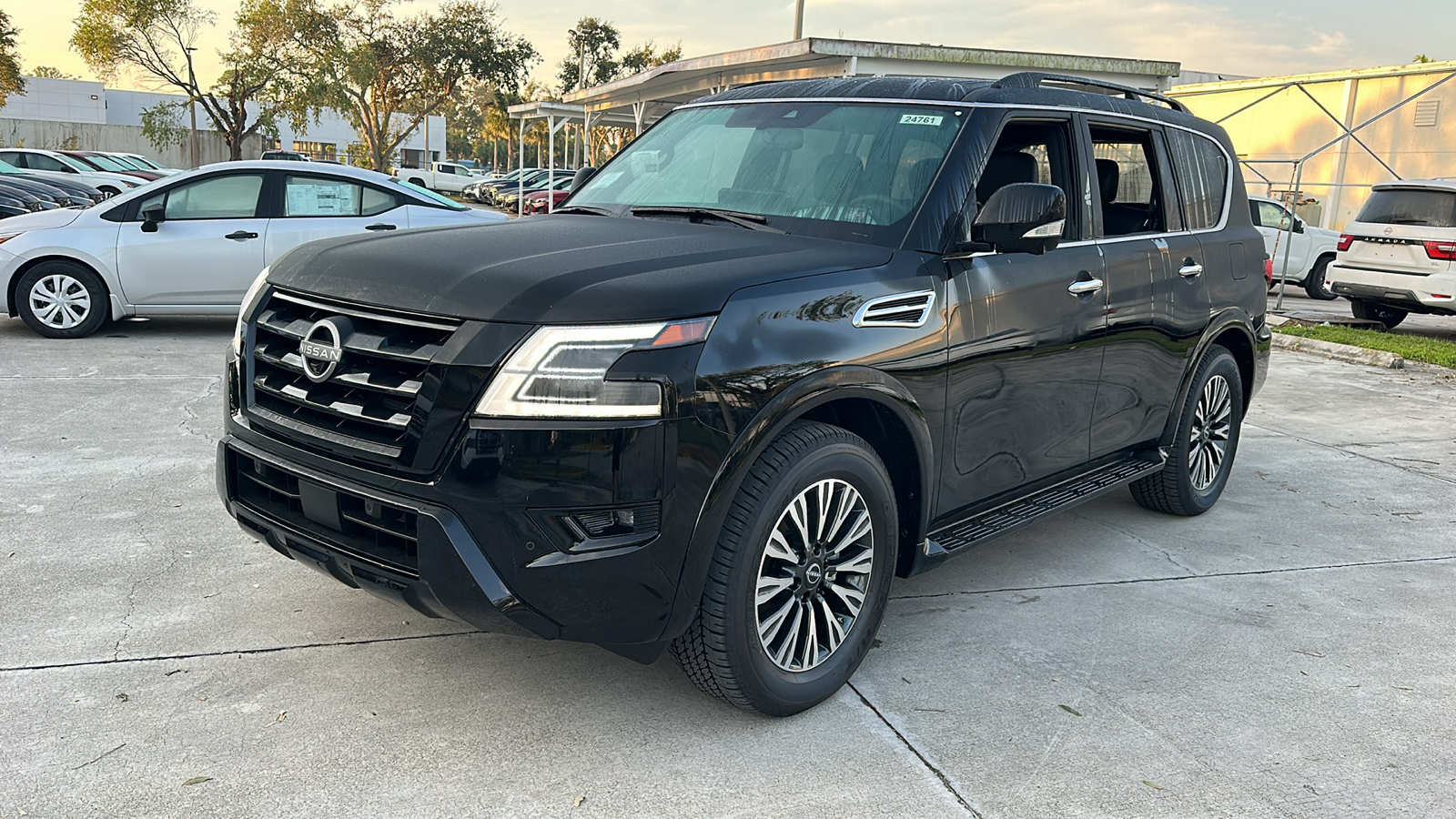 2024 Nissan Armada SL 3