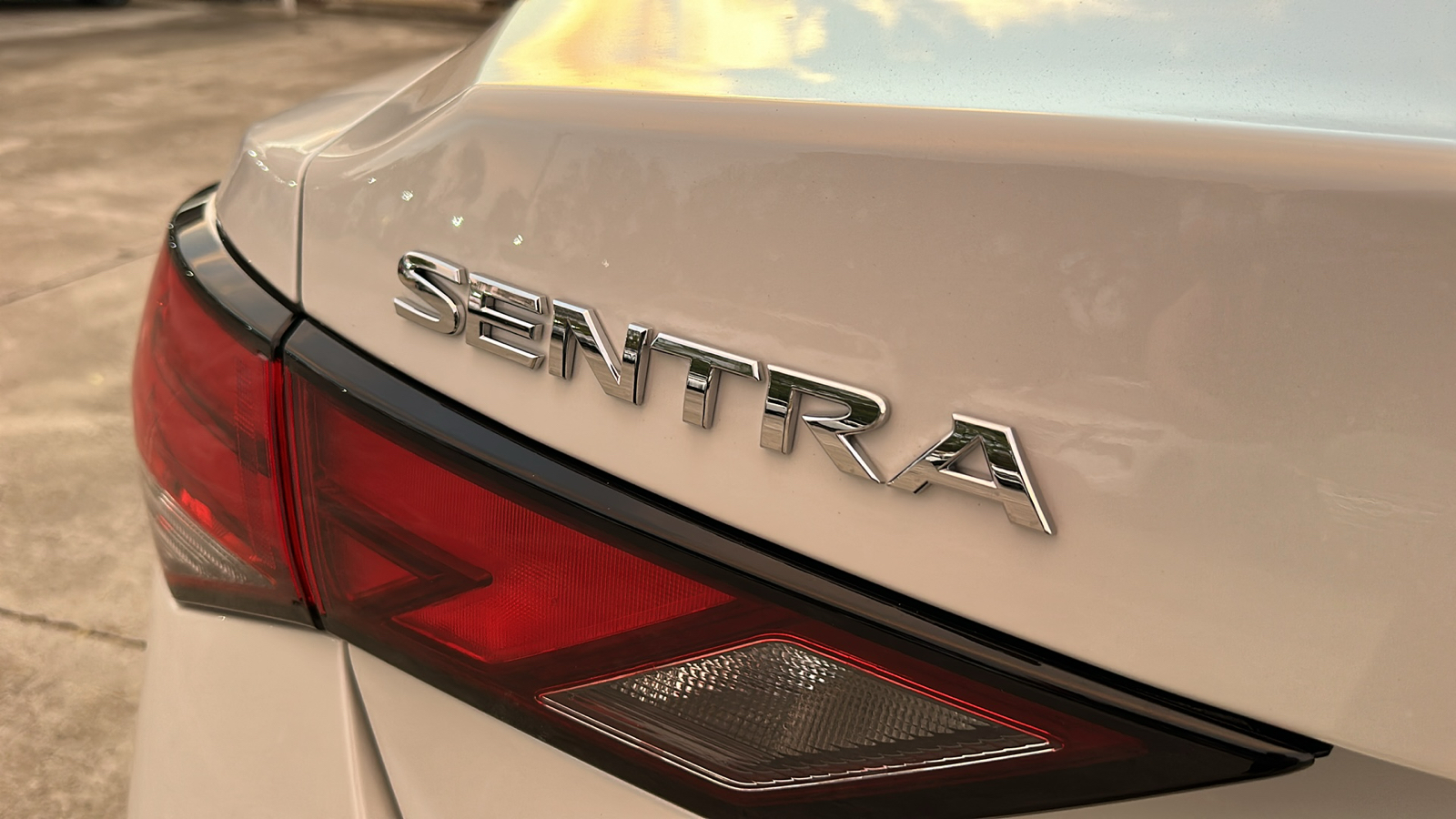 2025 Nissan Sentra SV 9