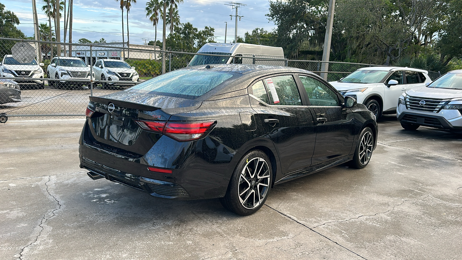 2025 Nissan Sentra SR 8