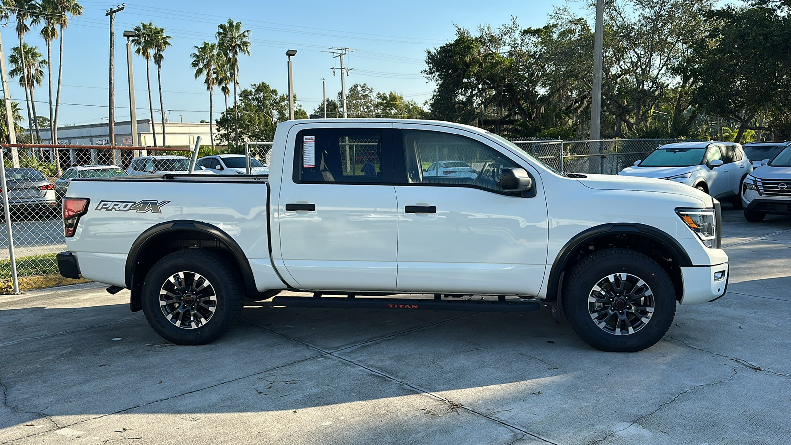 2024 Nissan Titan PRO-4X 8