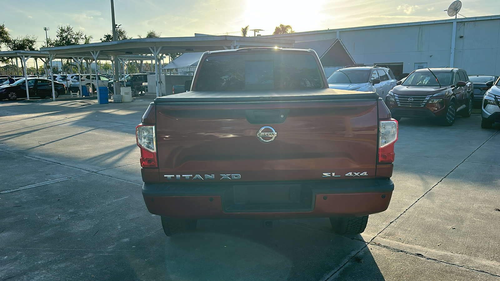 2017 Nissan Titan XD SL 6