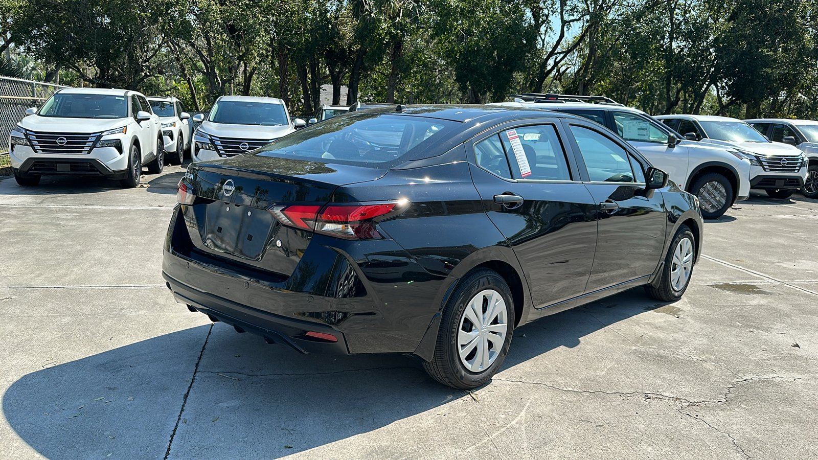 2024 Nissan Versa S 7