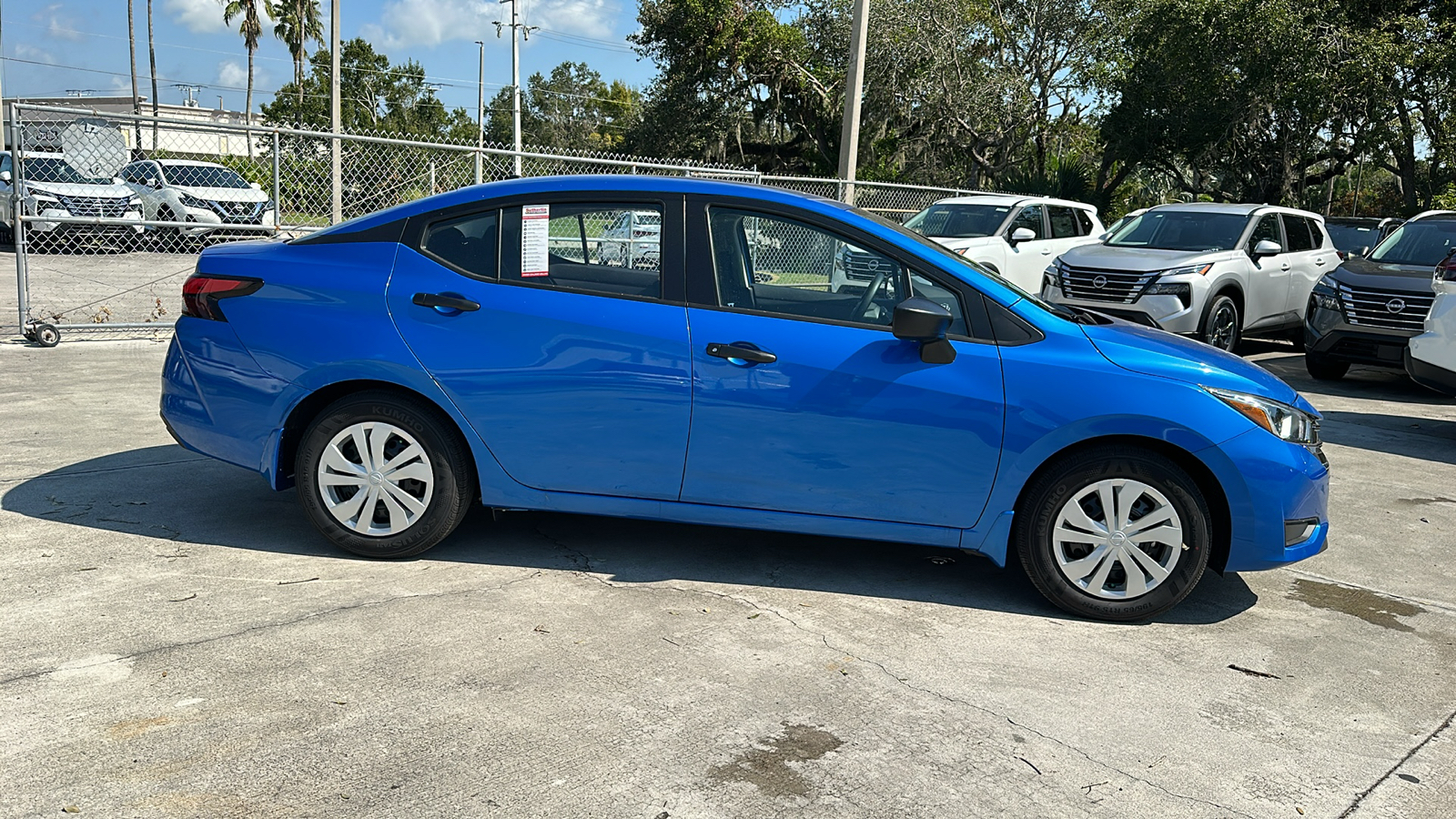 2024 Nissan Versa S 8