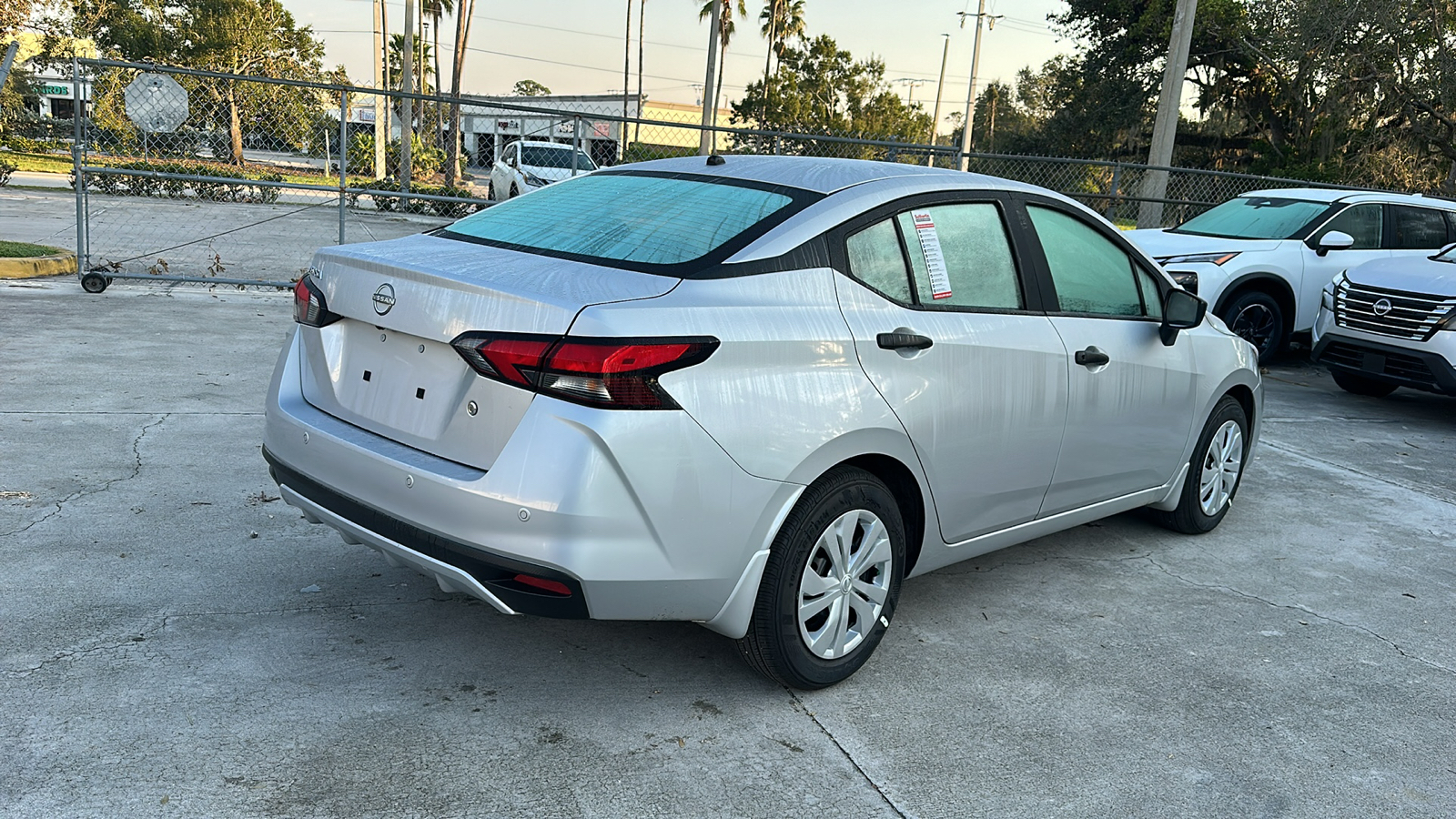 2024 Nissan Versa S 7