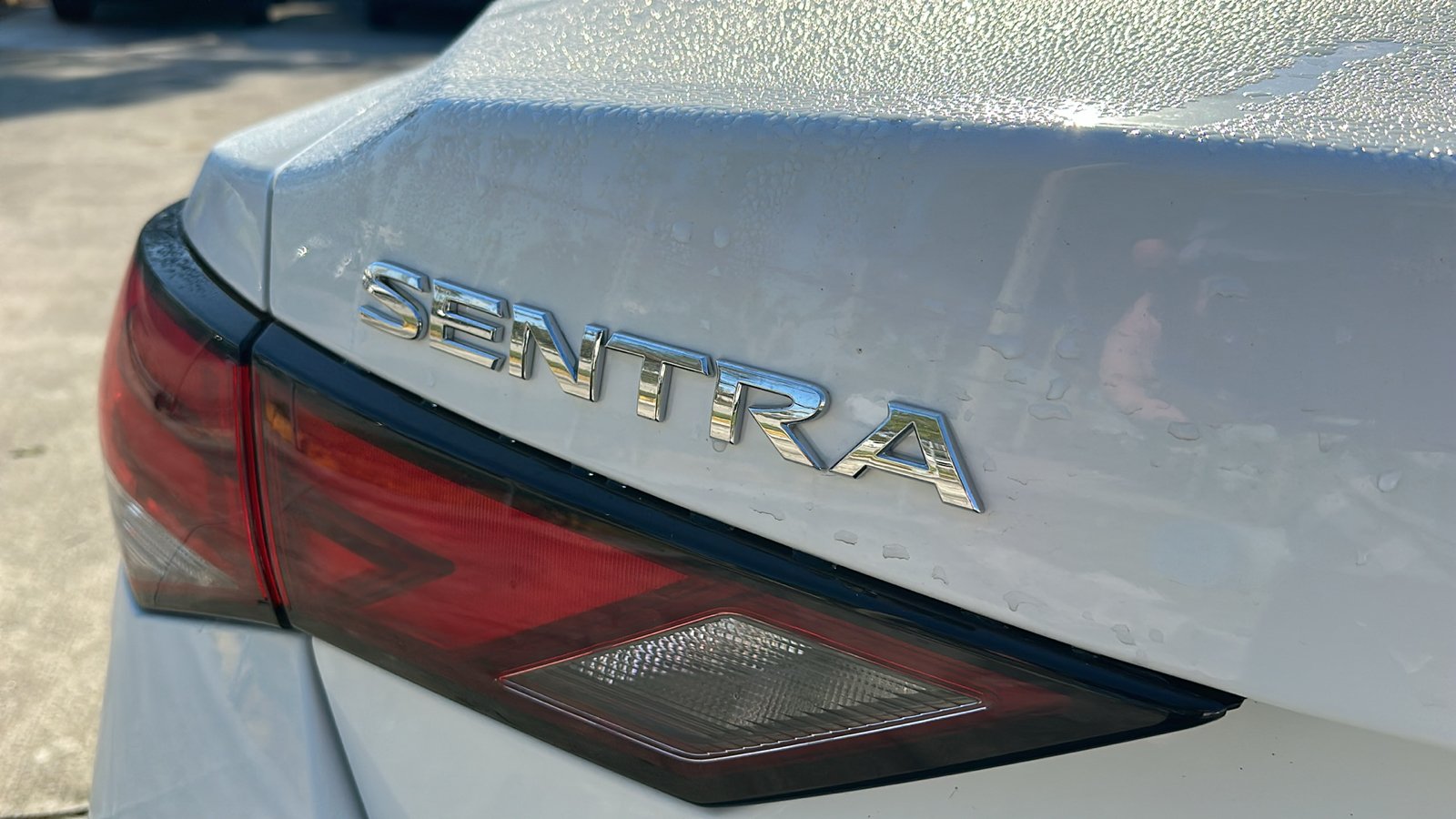 2025 Nissan Sentra SV 10