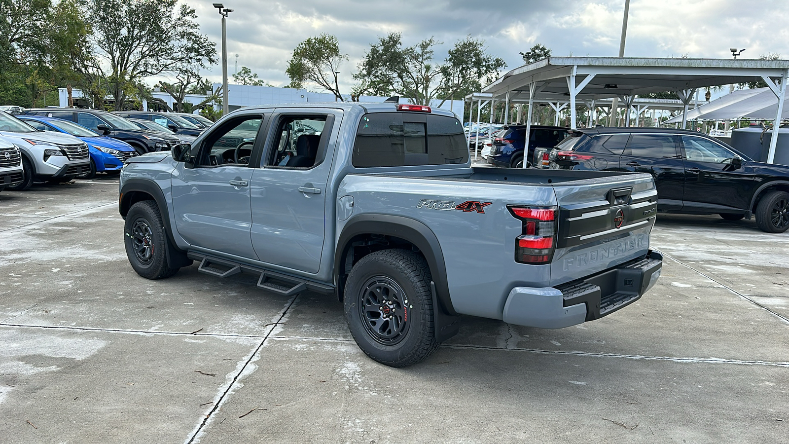 2025 Nissan Frontier PRO-4X 5