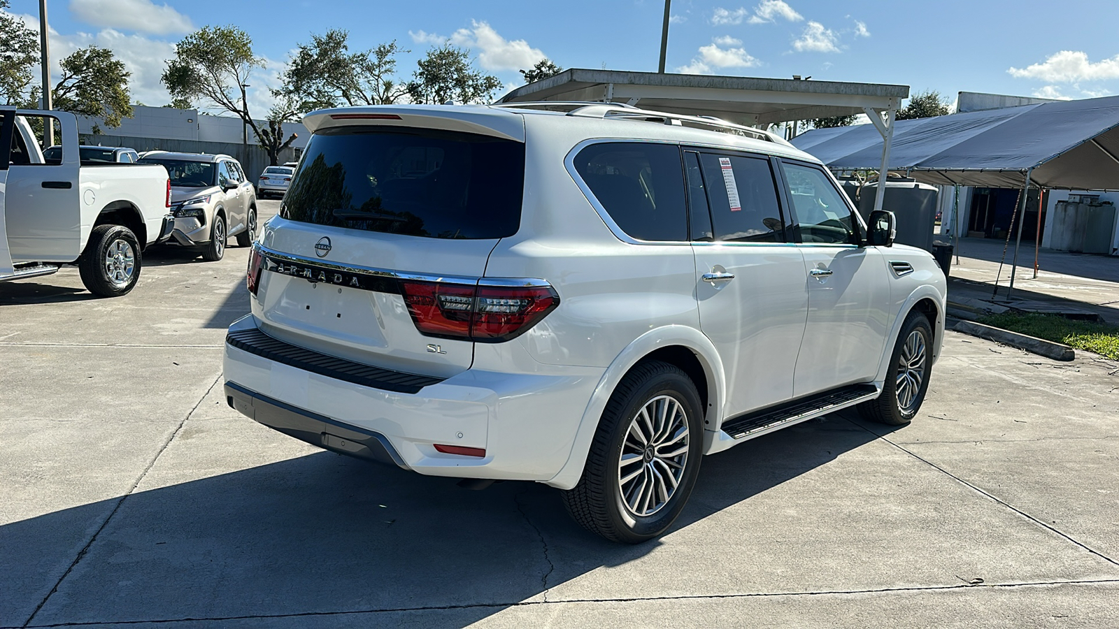 2024 Nissan Armada SL 7