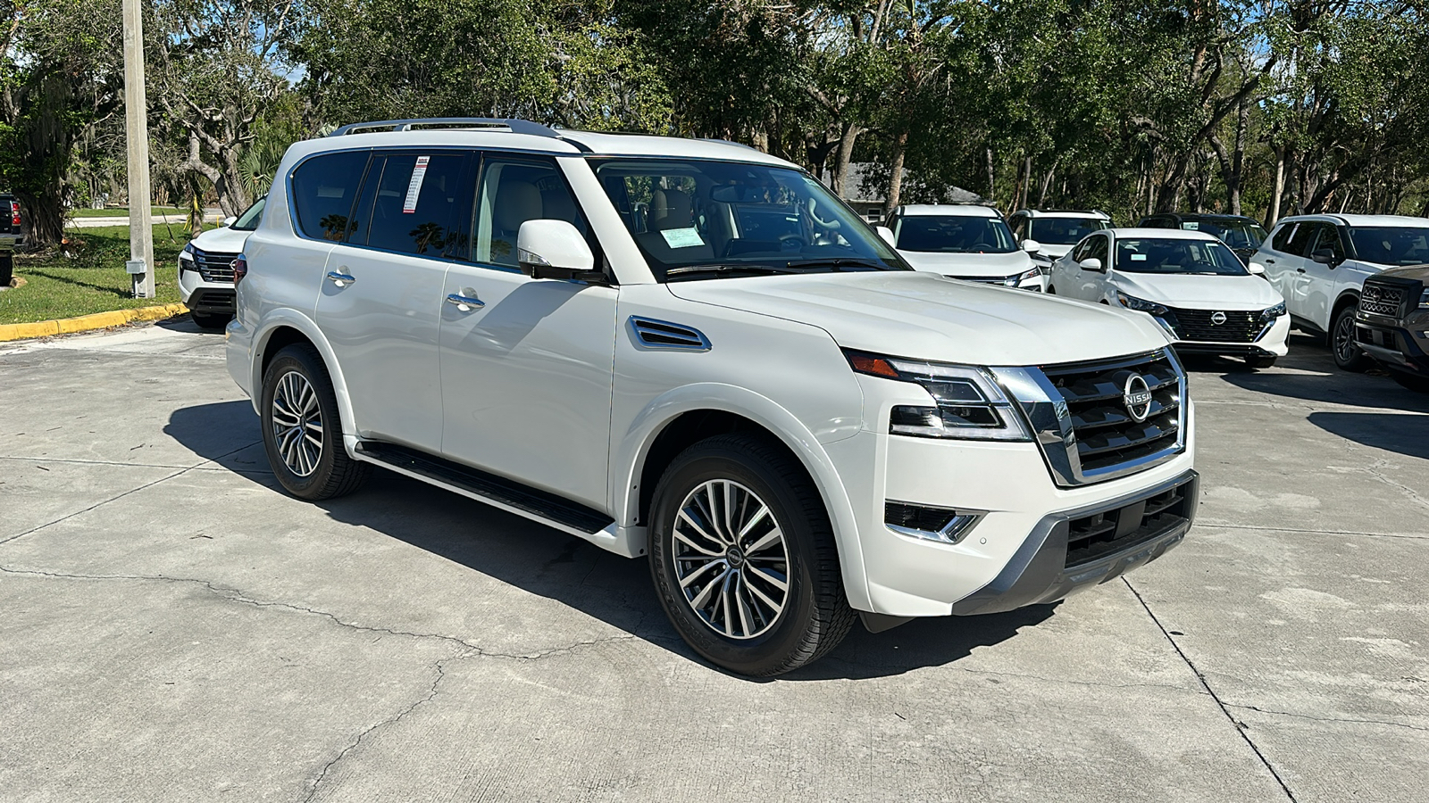 2024 Nissan Armada SL 1