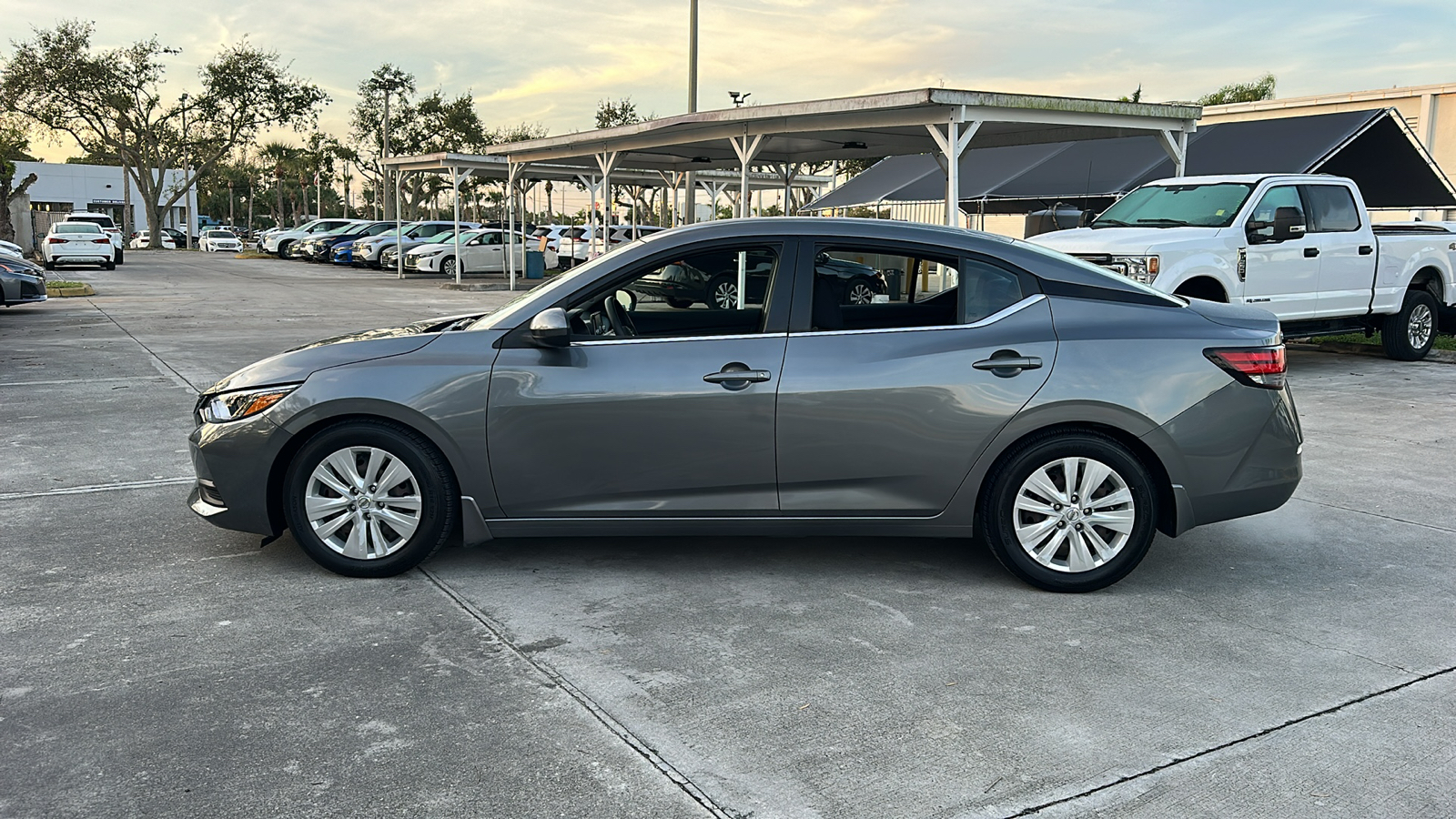 2020 Nissan Sentra S 4