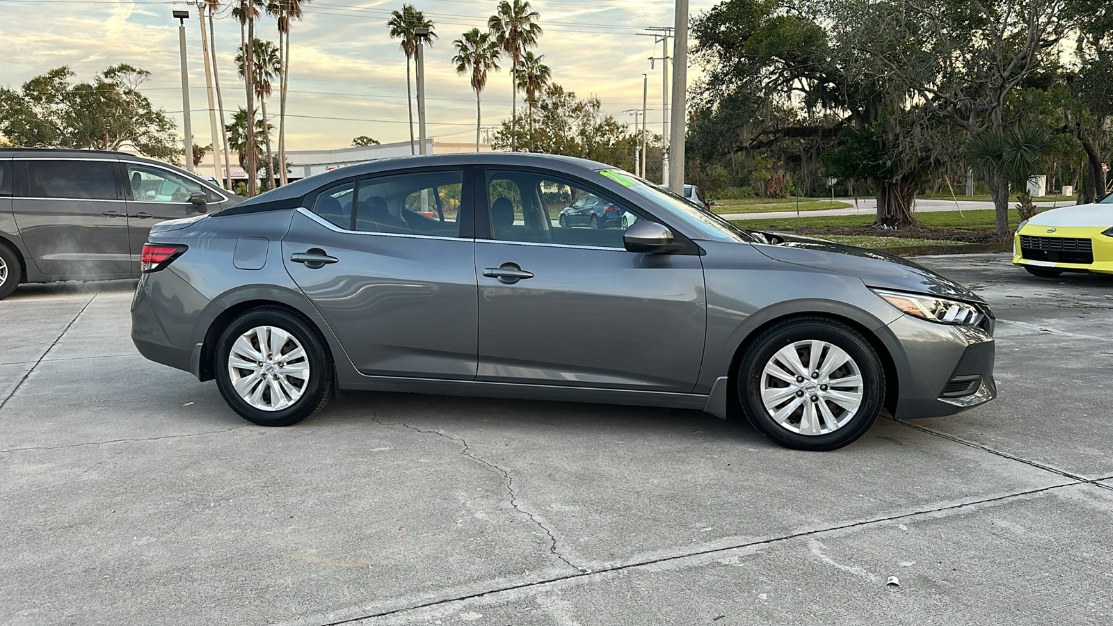 2020 Nissan Sentra S 8