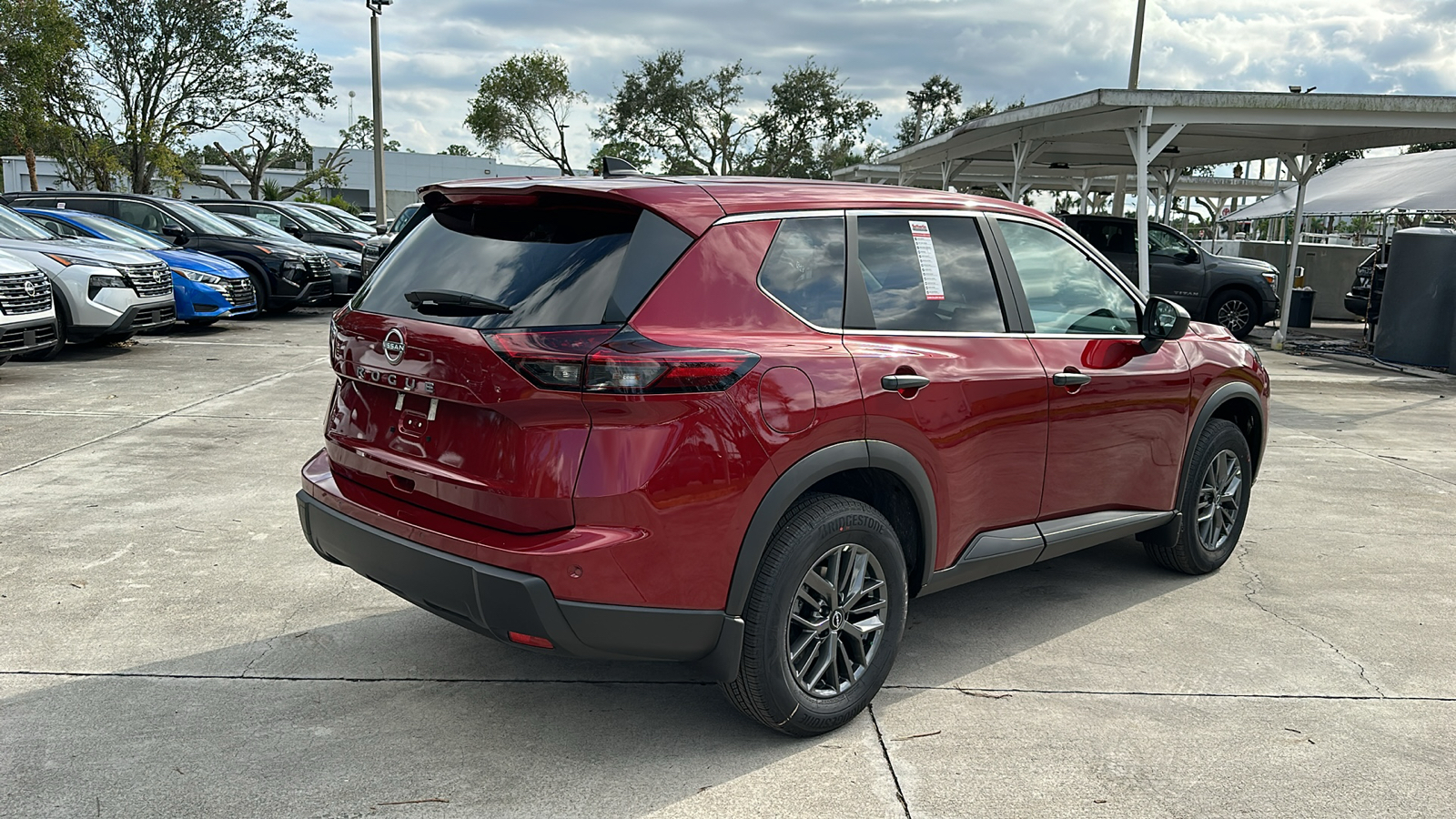 2025 Nissan Rogue S 7