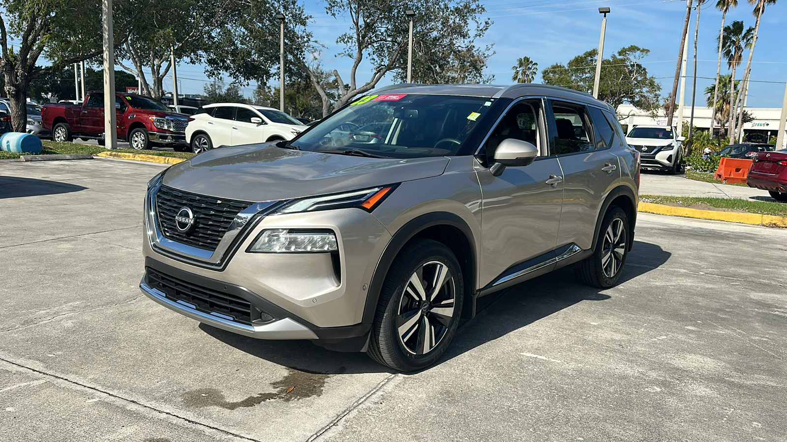 2023 Nissan Rogue Platinum 3