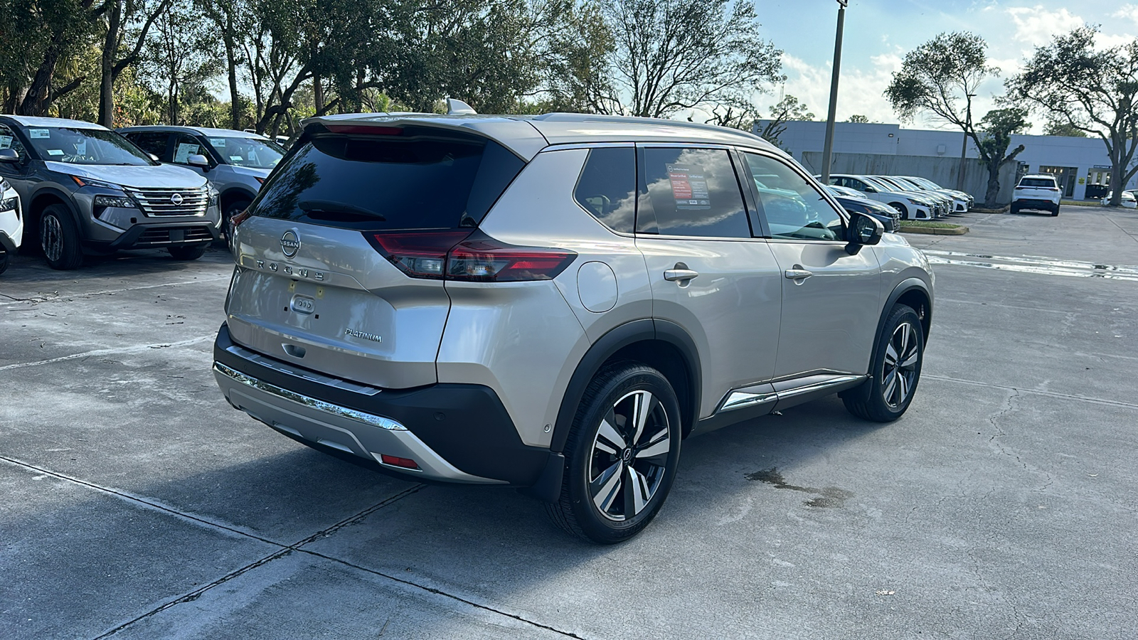 2023 Nissan Rogue Platinum 7