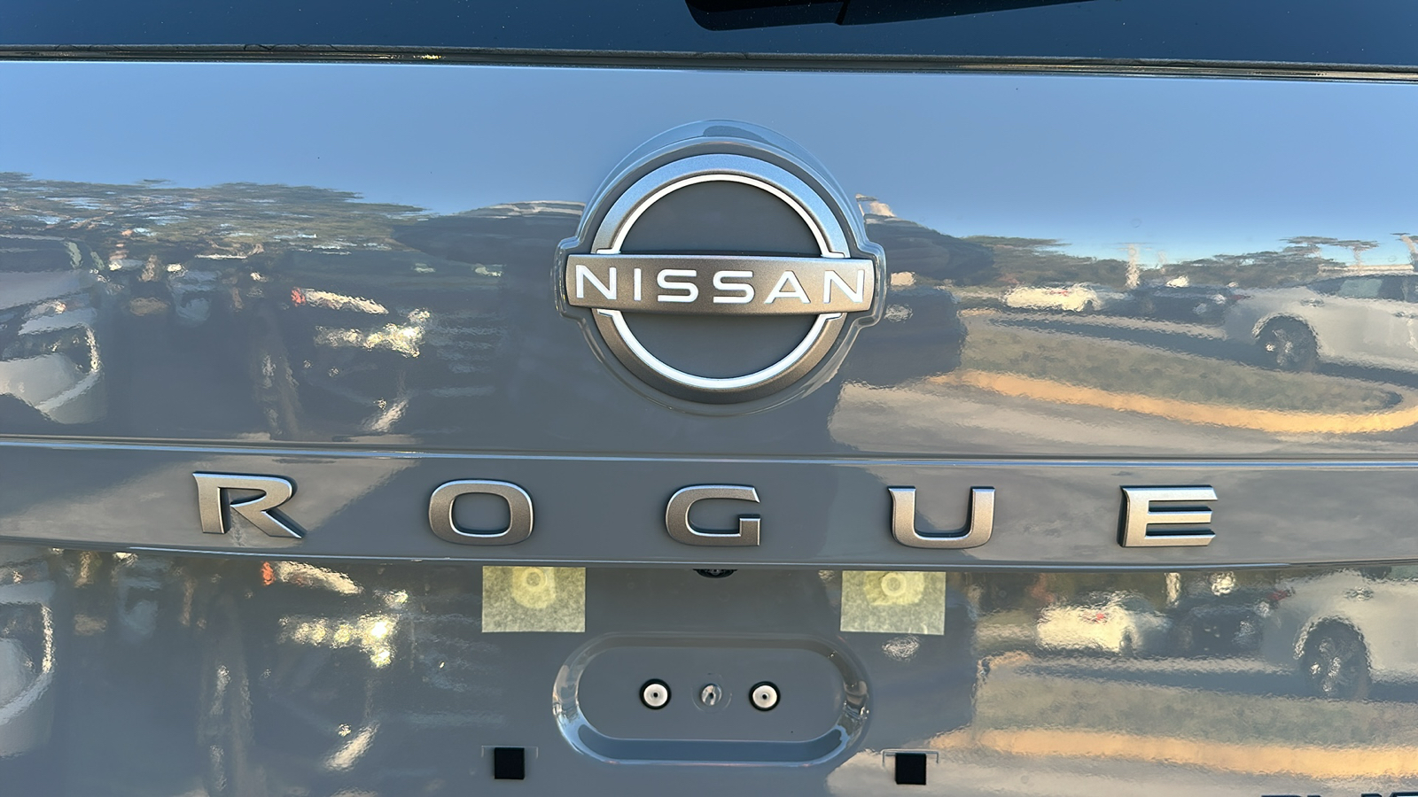 2025 Nissan Rogue Platinum 9