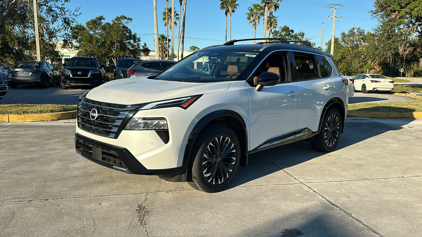 2025 Nissan Rogue Platinum 3