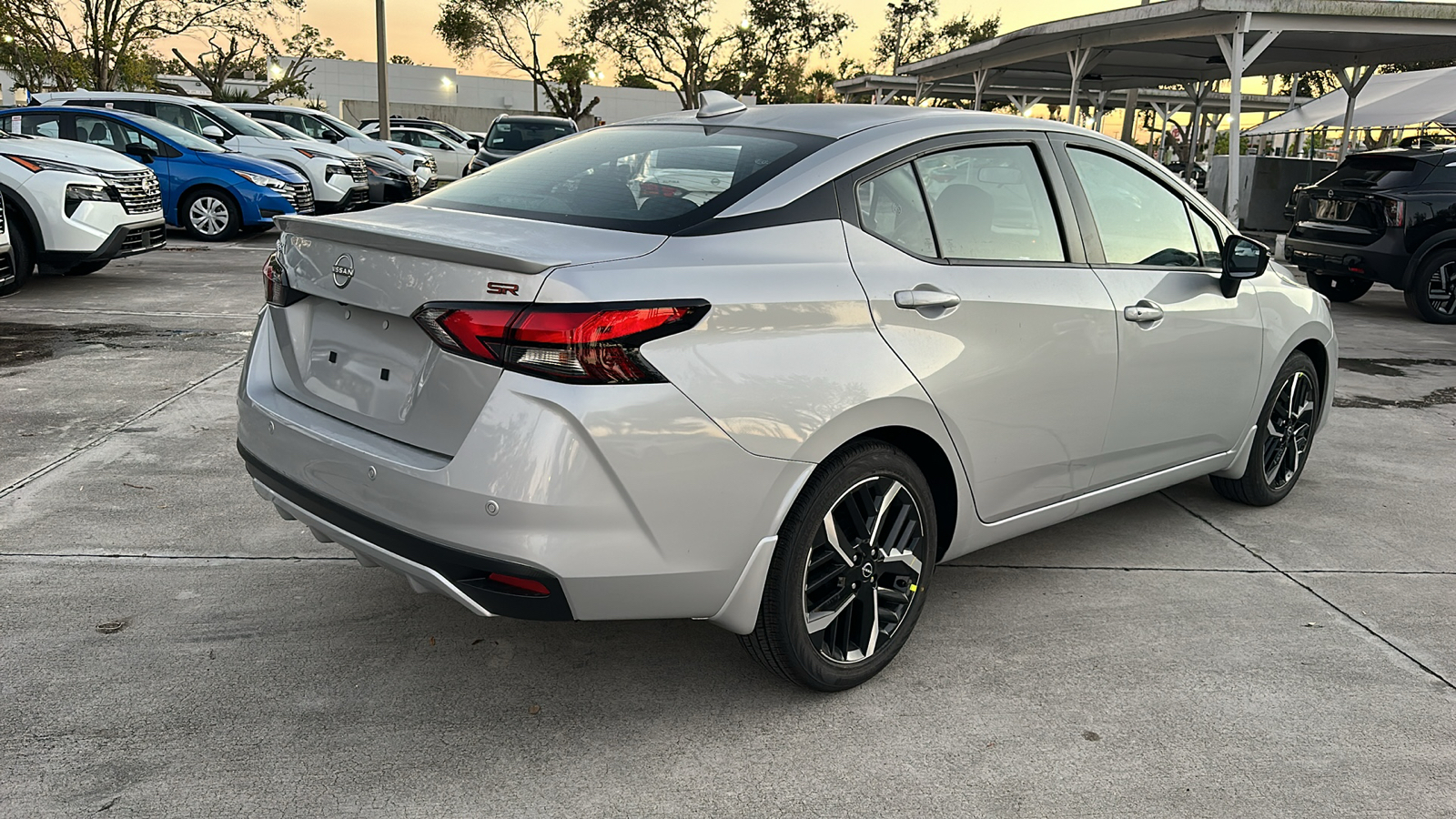 2025 Nissan Versa SR 7