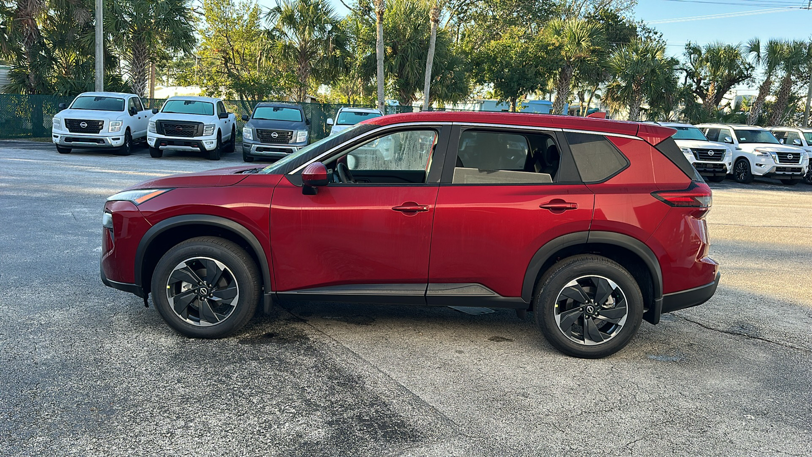 2025 Nissan Rogue SV 4