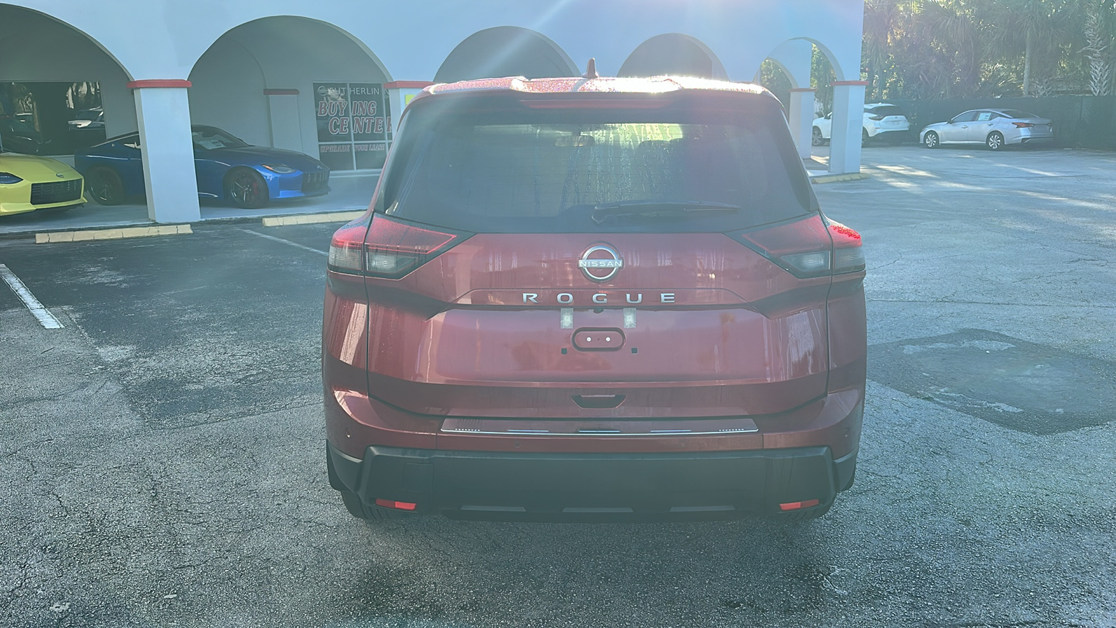 2025 Nissan Rogue SV 6