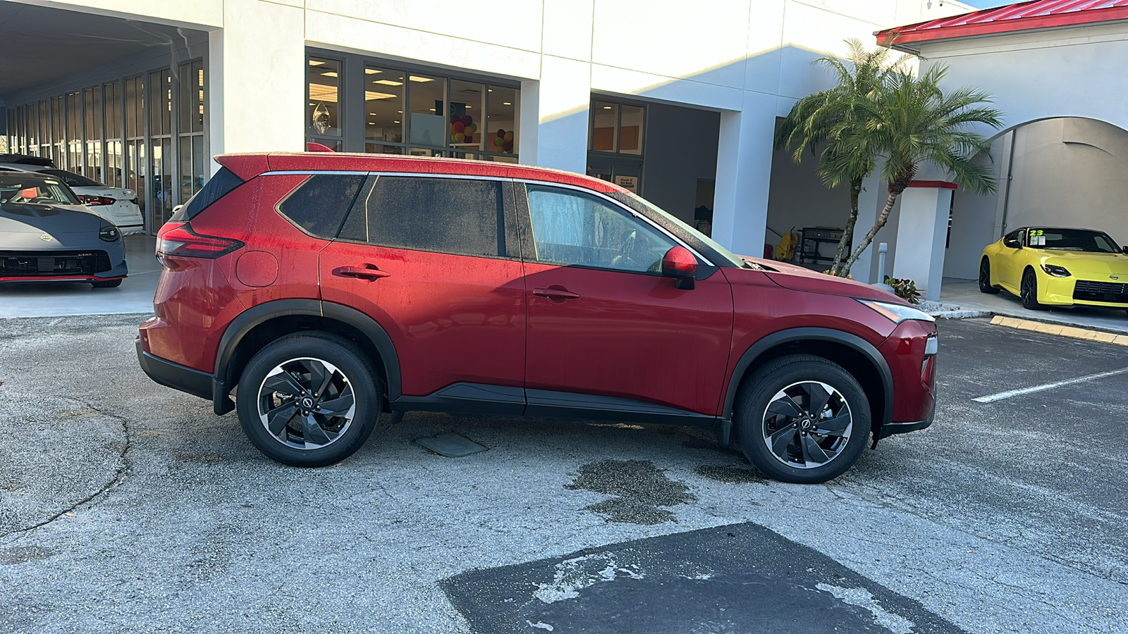 2025 Nissan Rogue SV 8