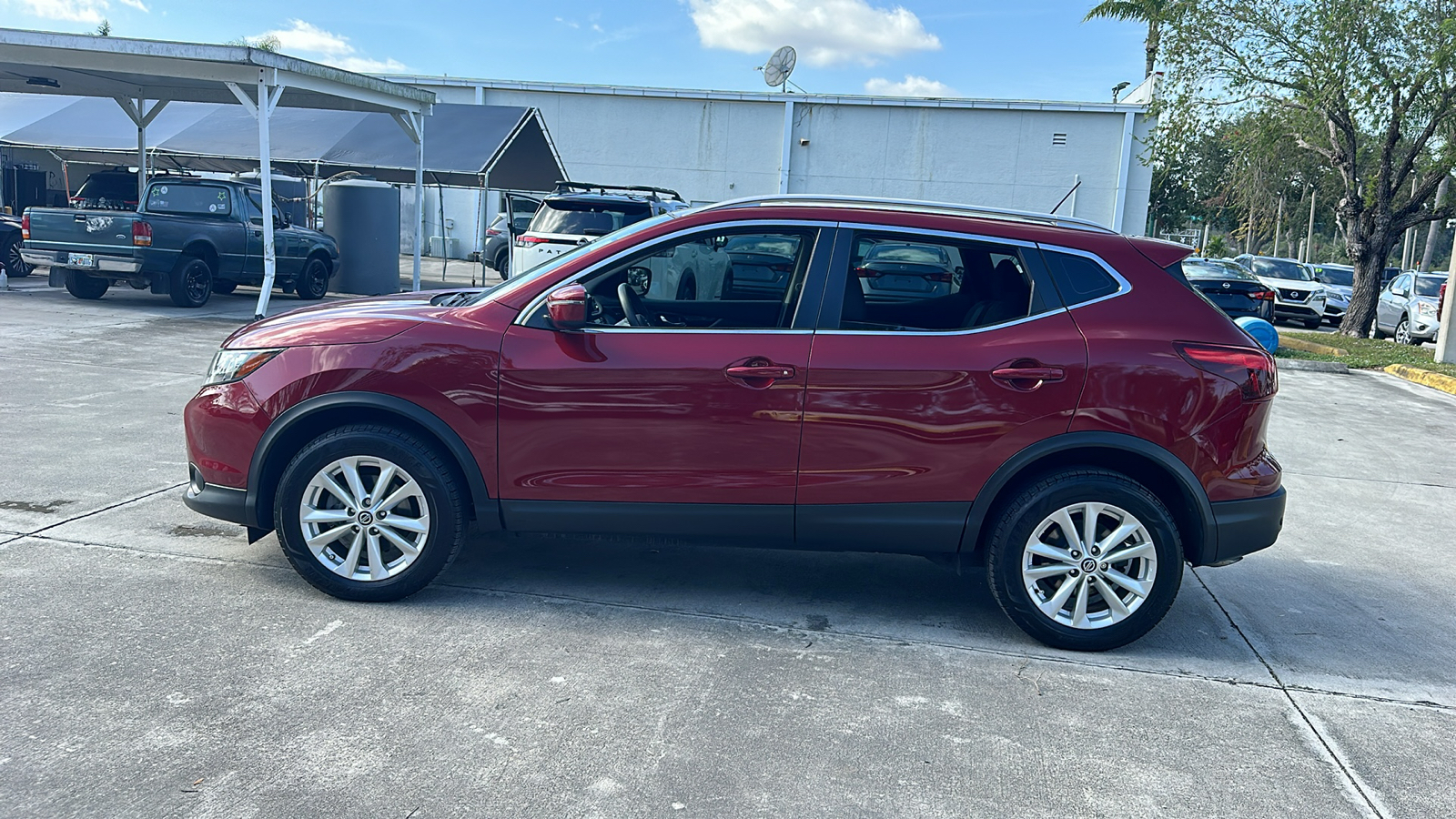 2019 Nissan Rogue Sport SV 4