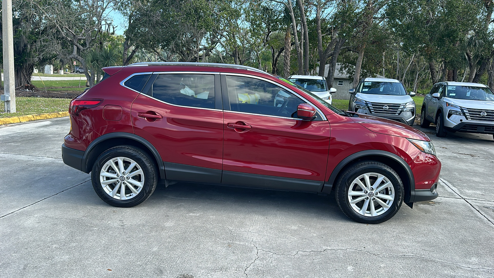 2019 Nissan Rogue Sport SV 8