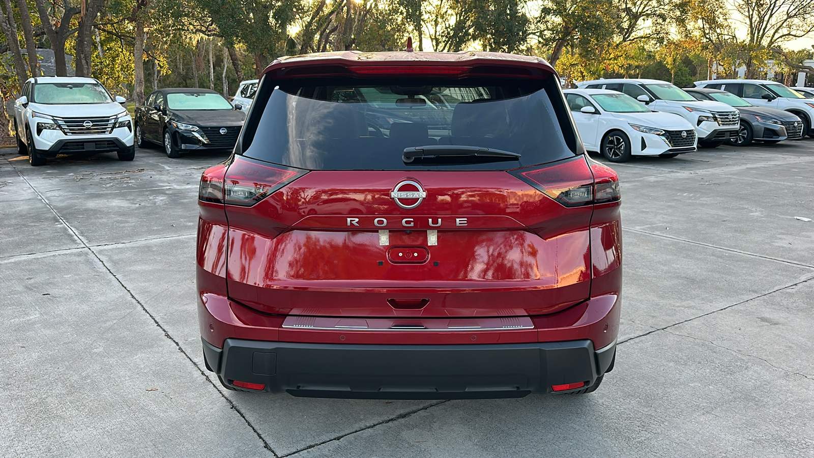 2025 Nissan Rogue SV 6