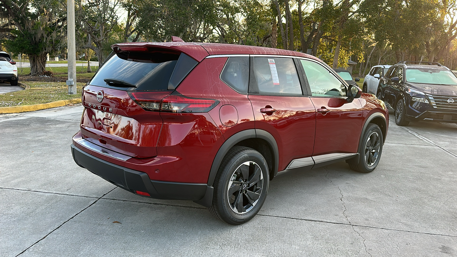 2025 Nissan Rogue SV 7