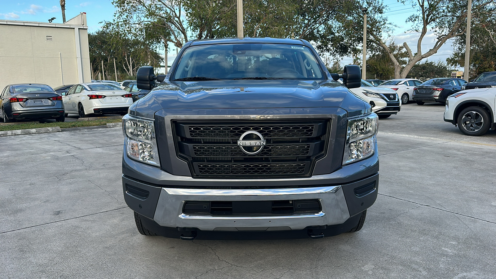 2024 Nissan Titan XD SV 2