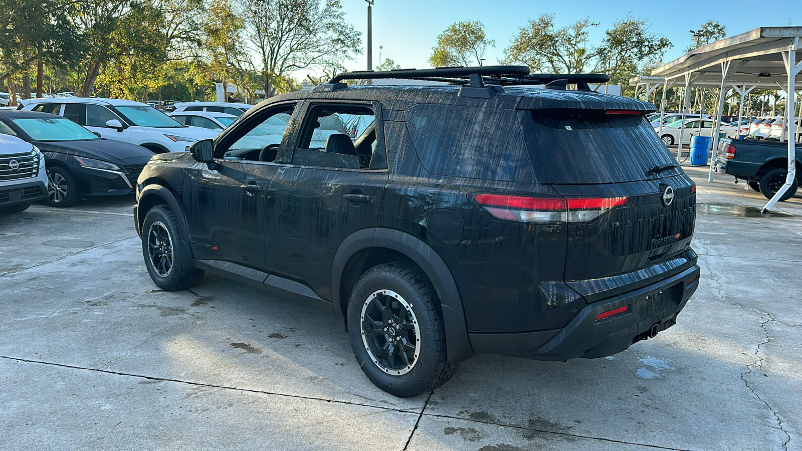 2025 Nissan Pathfinder SV 5