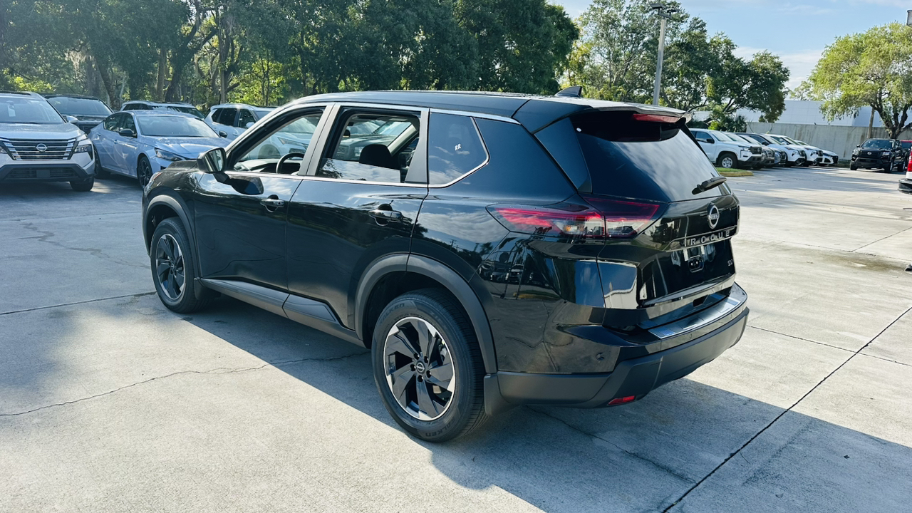 2025 Nissan Rogue SV 5