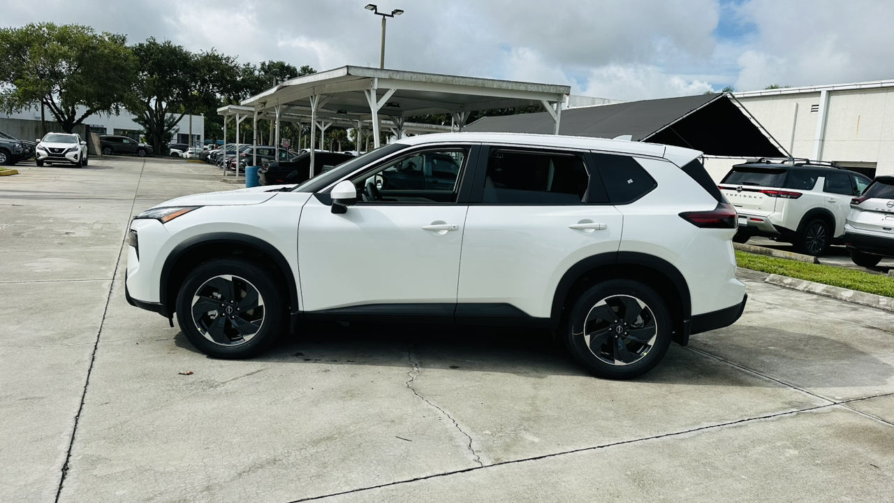 2025 Nissan Rogue SV 4