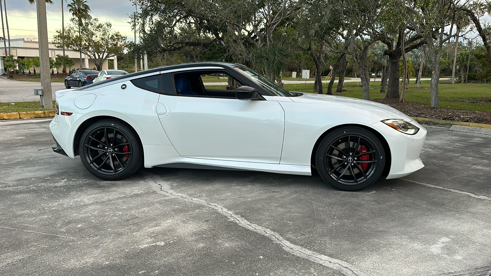 2024 Nissan Z Performance 8