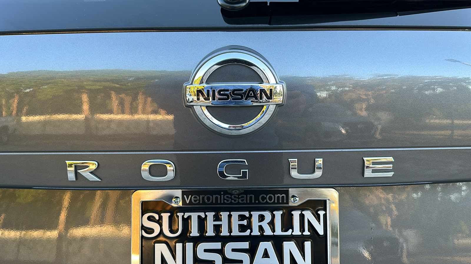 2021 Nissan Rogue S 10