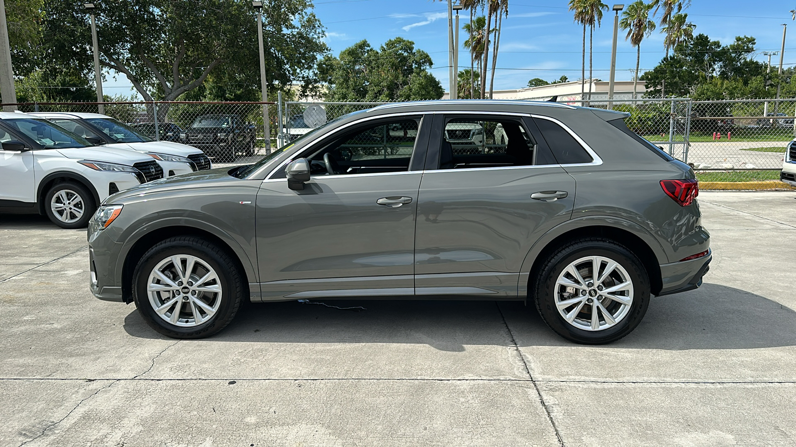 2022 Audi Q3 S line Premium 5