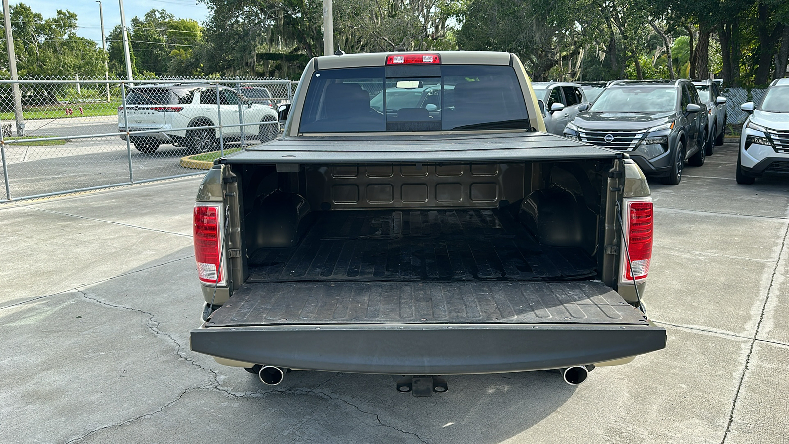 2015 Ram 1500 Laramie Longhorn 32