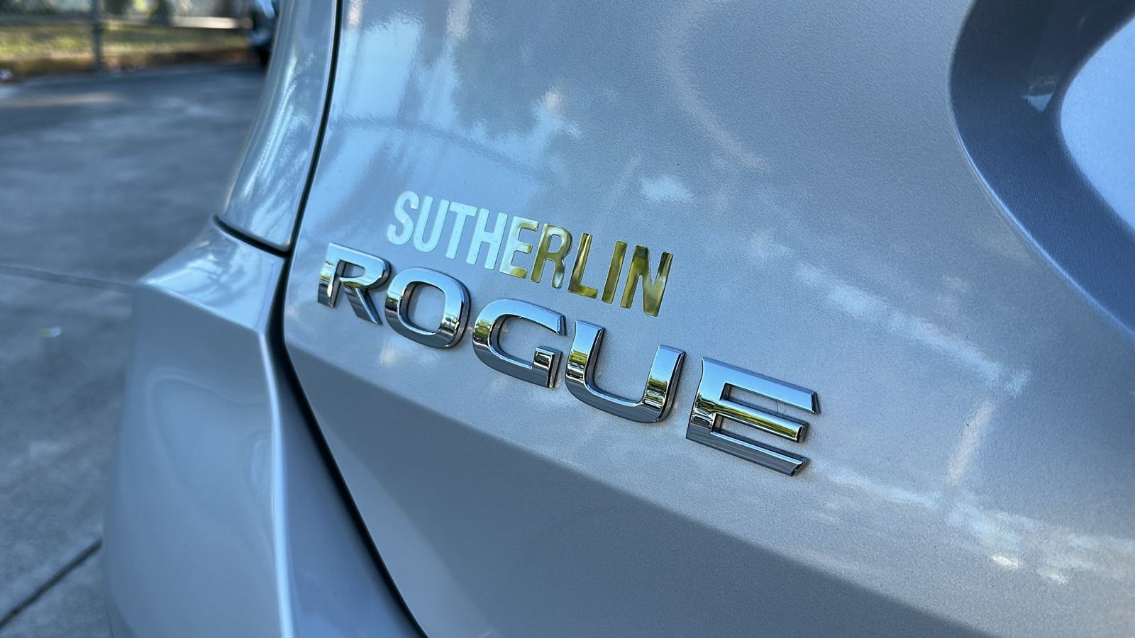 2020 Nissan Rogue SL 10