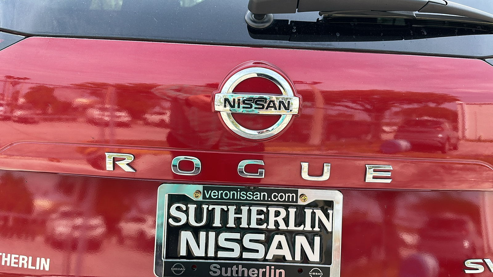 2021 Nissan Rogue SV 10