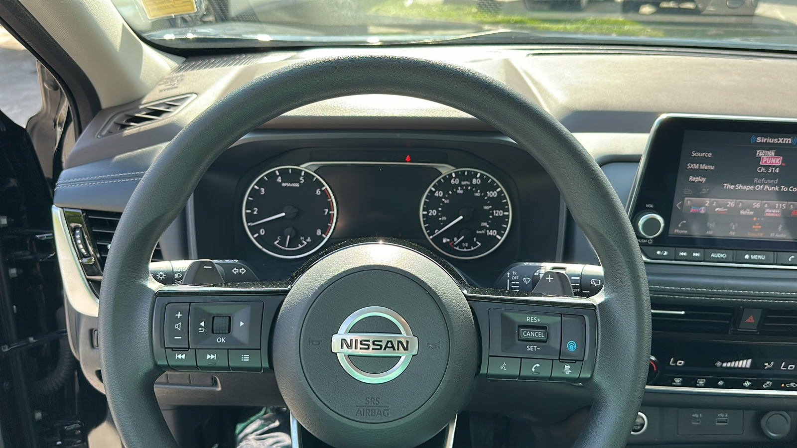 2021 Nissan Rogue SV 19