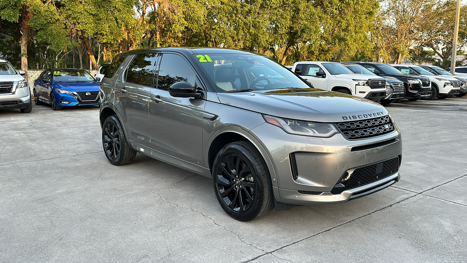2021 Land Rover Discovery Sport SE R-Dynamic 1