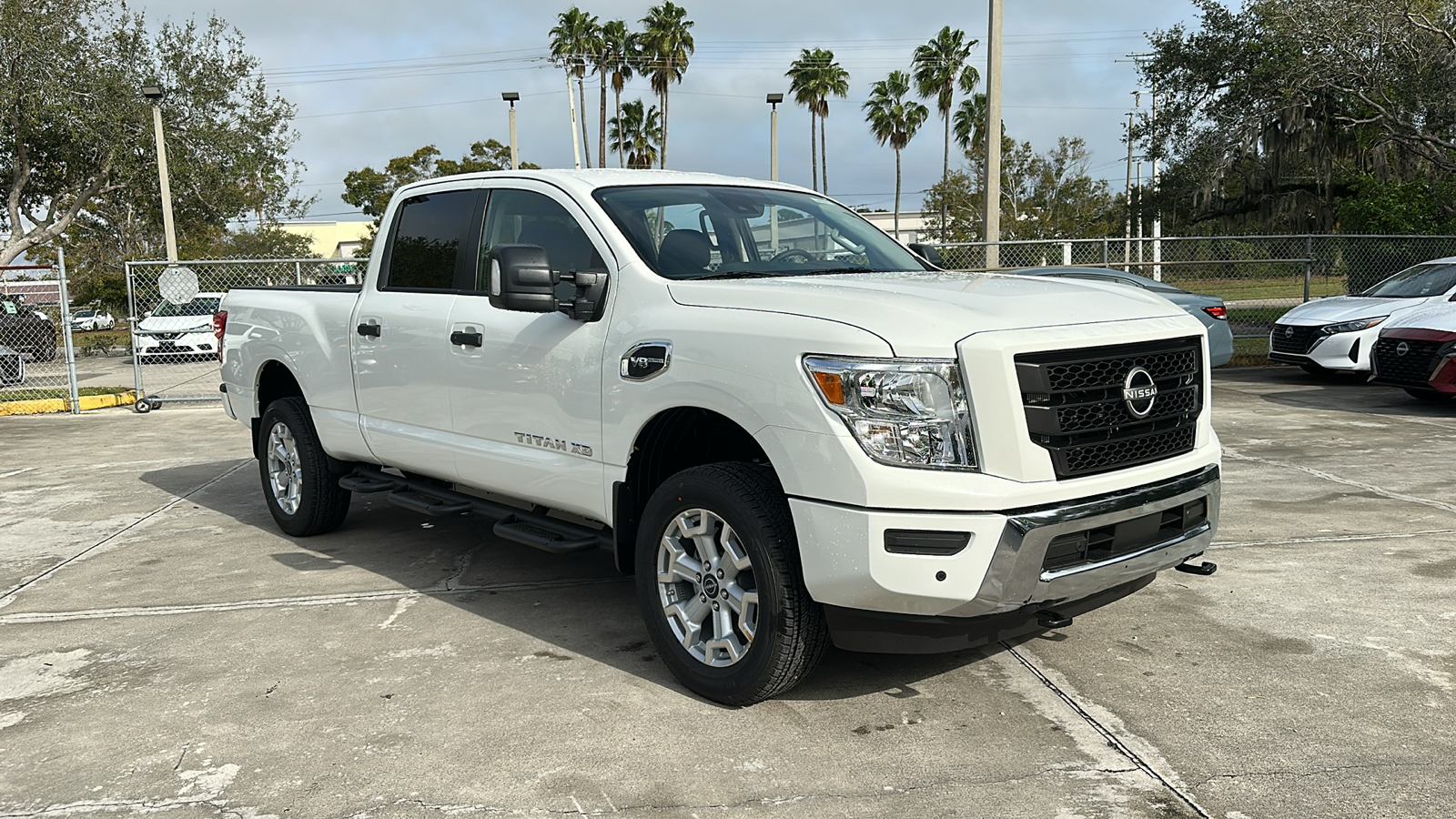 2024 Nissan Titan XD SV 1