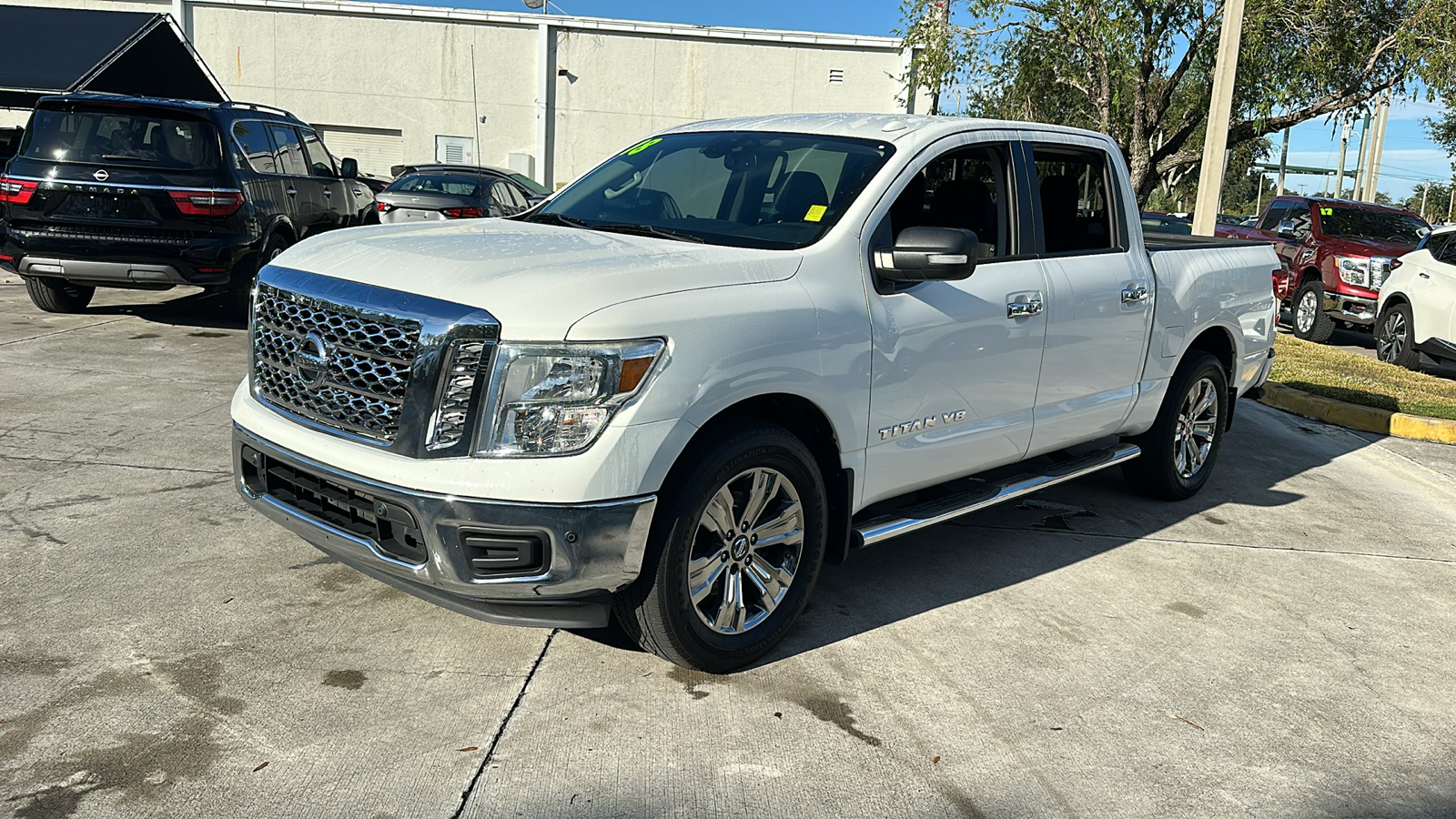 2018 Nissan Titan SV 3